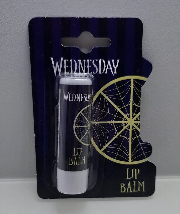 WEDNESDAY balsam do ust 4,4g Nowy