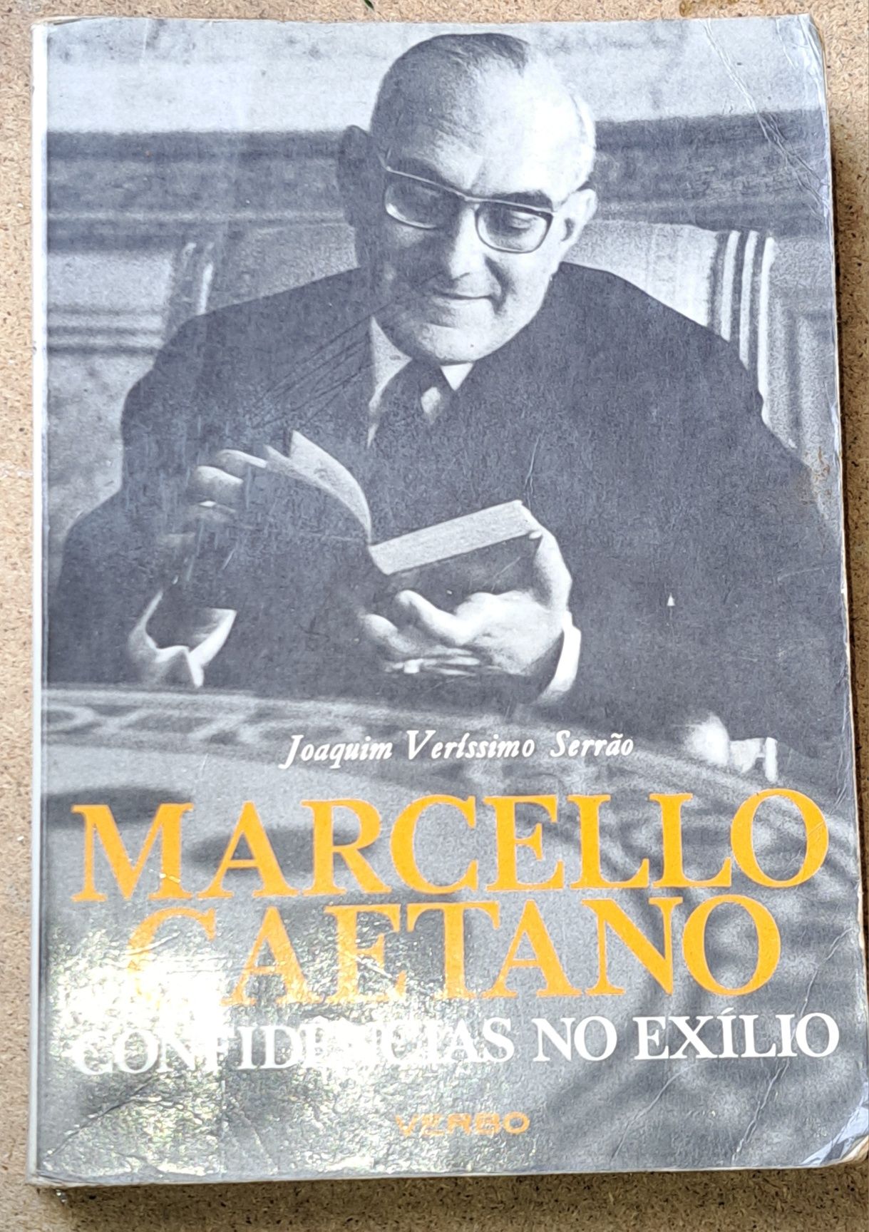 Livro Marcelo Caetano - Confidências no  Exílio