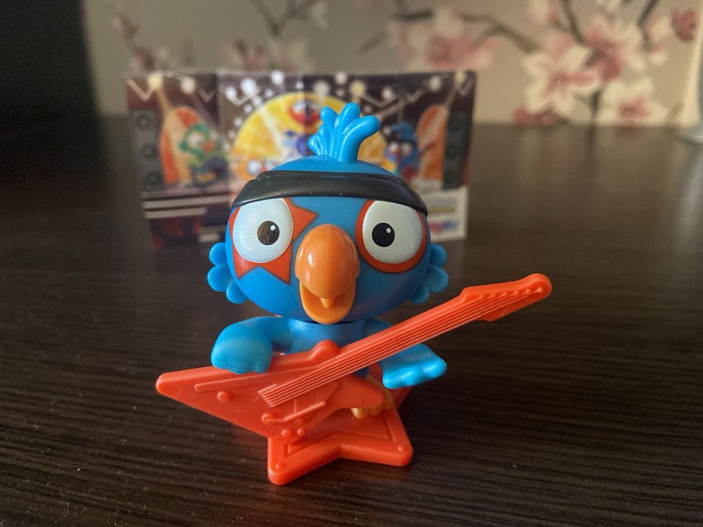 Kinder Surprise Maxi Попугай