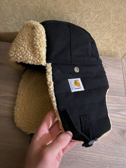 Зимова шапка carhartt