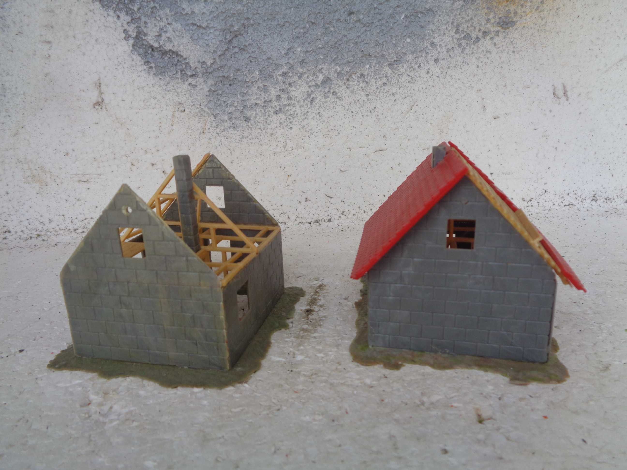 1:87 Faller 2 casas em construção para pista comboio