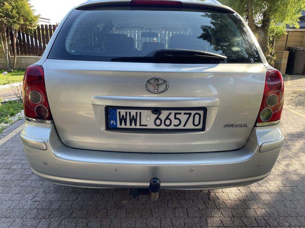 TOYOTA Avensis II kombi 1.8 VVT-I 129KM POLIFT