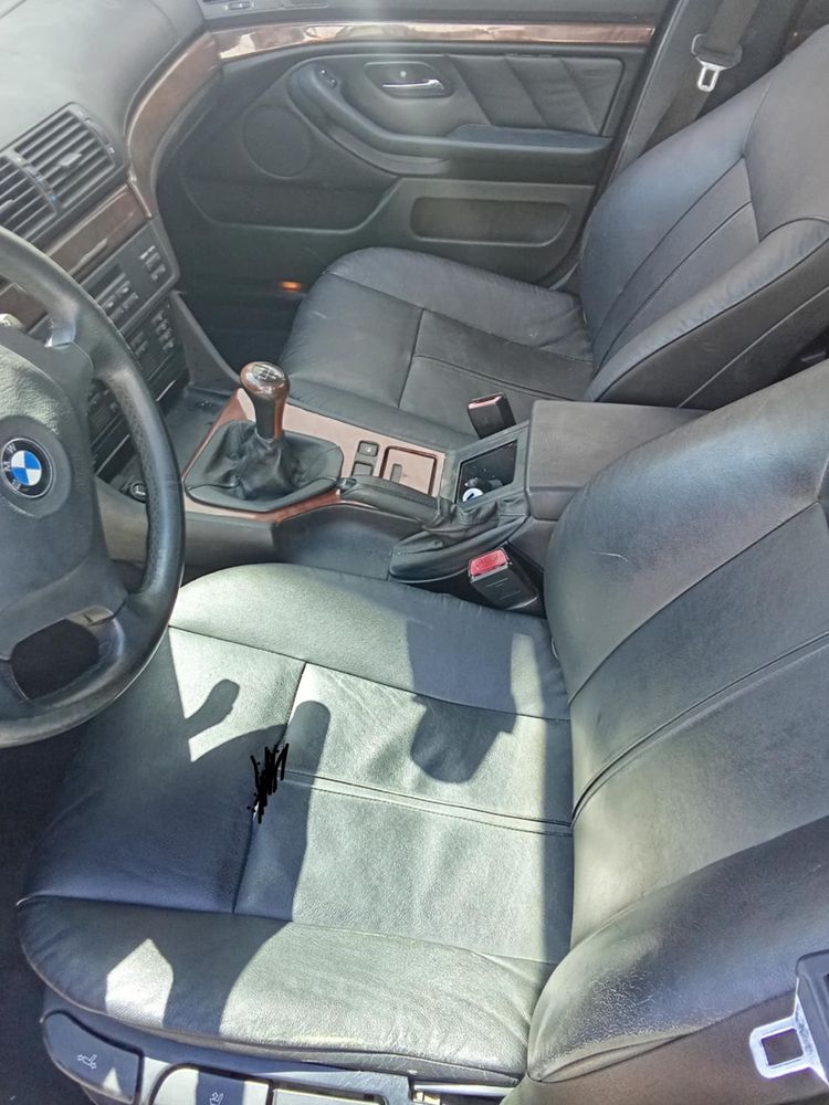 Bmw 520 d ano 2002 nacional com 209 mil kms reais matricula á vista