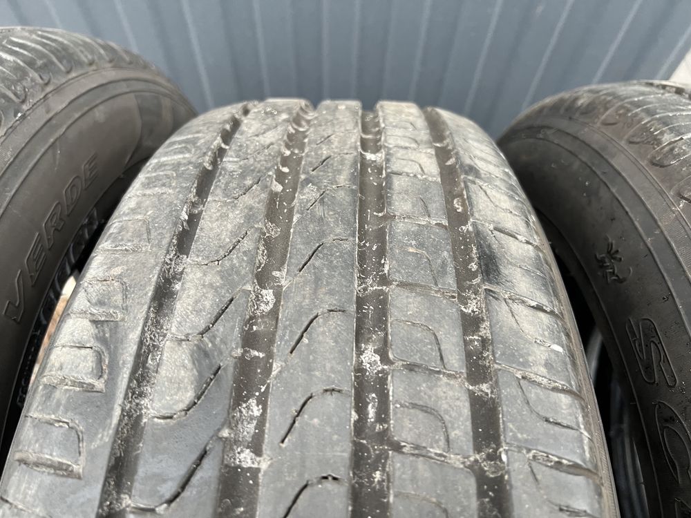 4xopona letnia PIRELLI w rozmiarze 215/65 R17