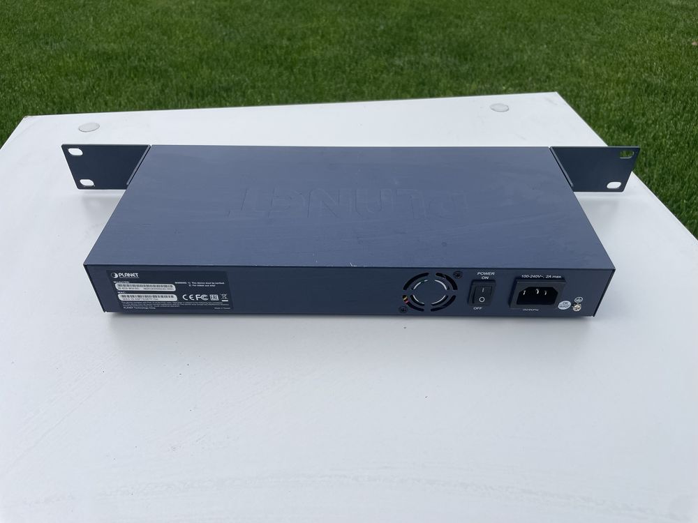 Switch Planet GS-4210-8P25(V2) 8 Portów POE