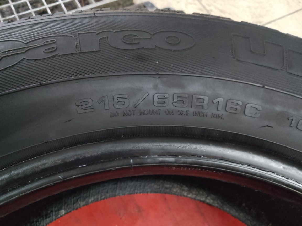 215/65r16c Goodyear Vector ultra grip.2021 rok.