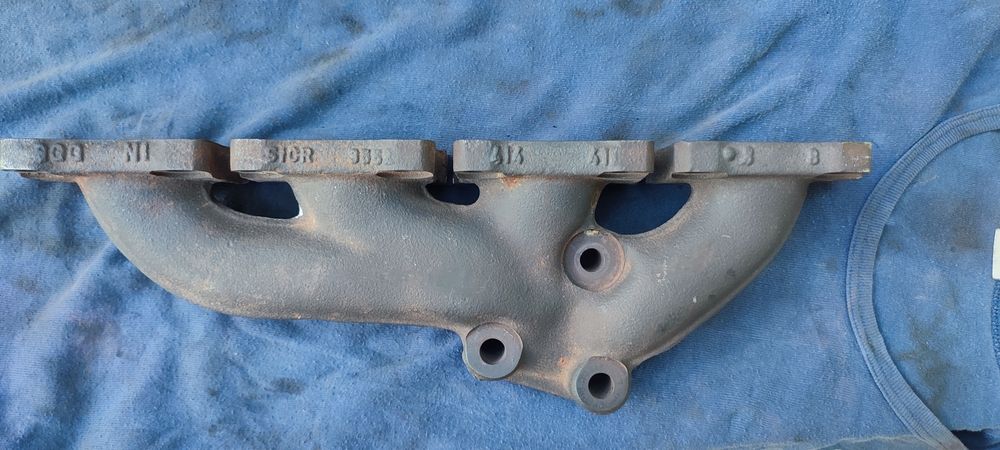 Випускний колектор AUDI A4 B5, A4 B6, A4 B7, A6 C5; SEAT ALHAMBRA, EXE