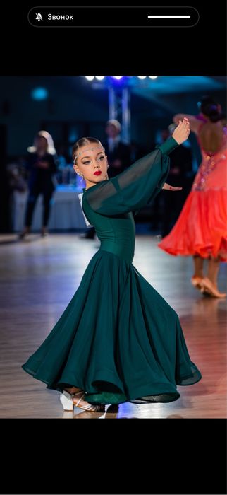 Продается платье стандарт