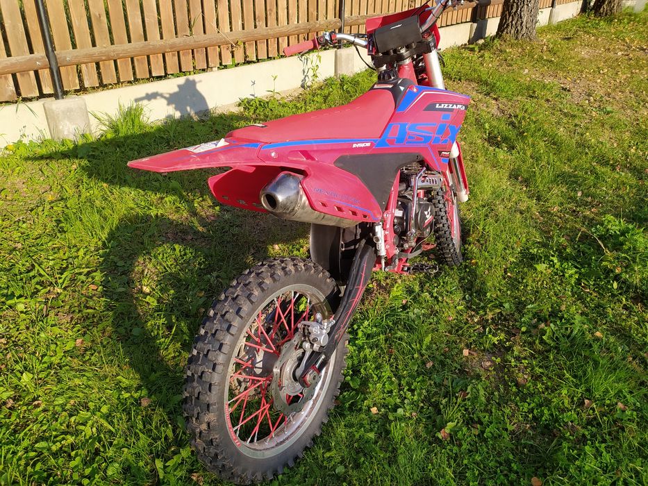 Motocykl Asix lizzard 250