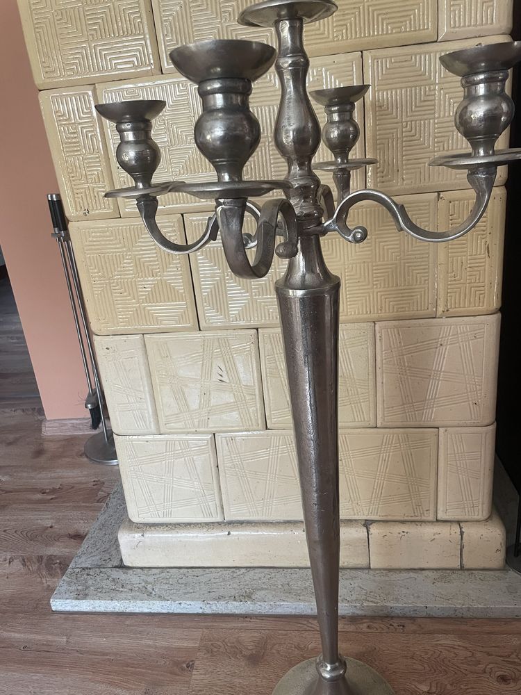 Duzy stojacy swiecznik 110 cm