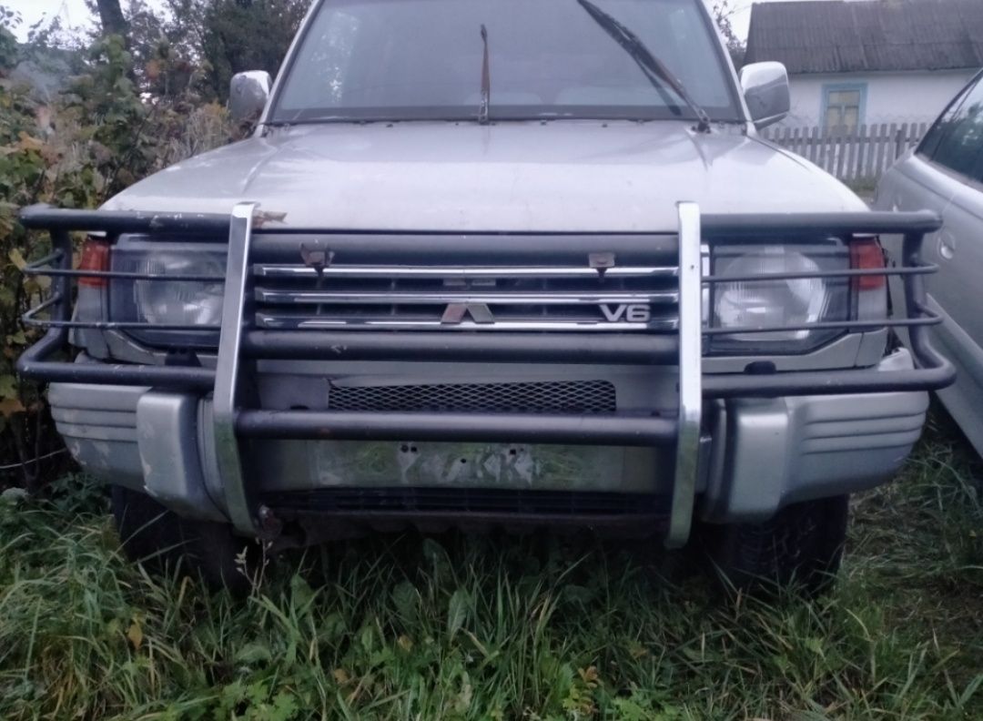 Mitsubishi Pajero Wagon. Педжеро вагон. Р..О.З.Б.О.Р.К.А