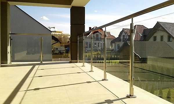 Balustrady szklane na wymiar