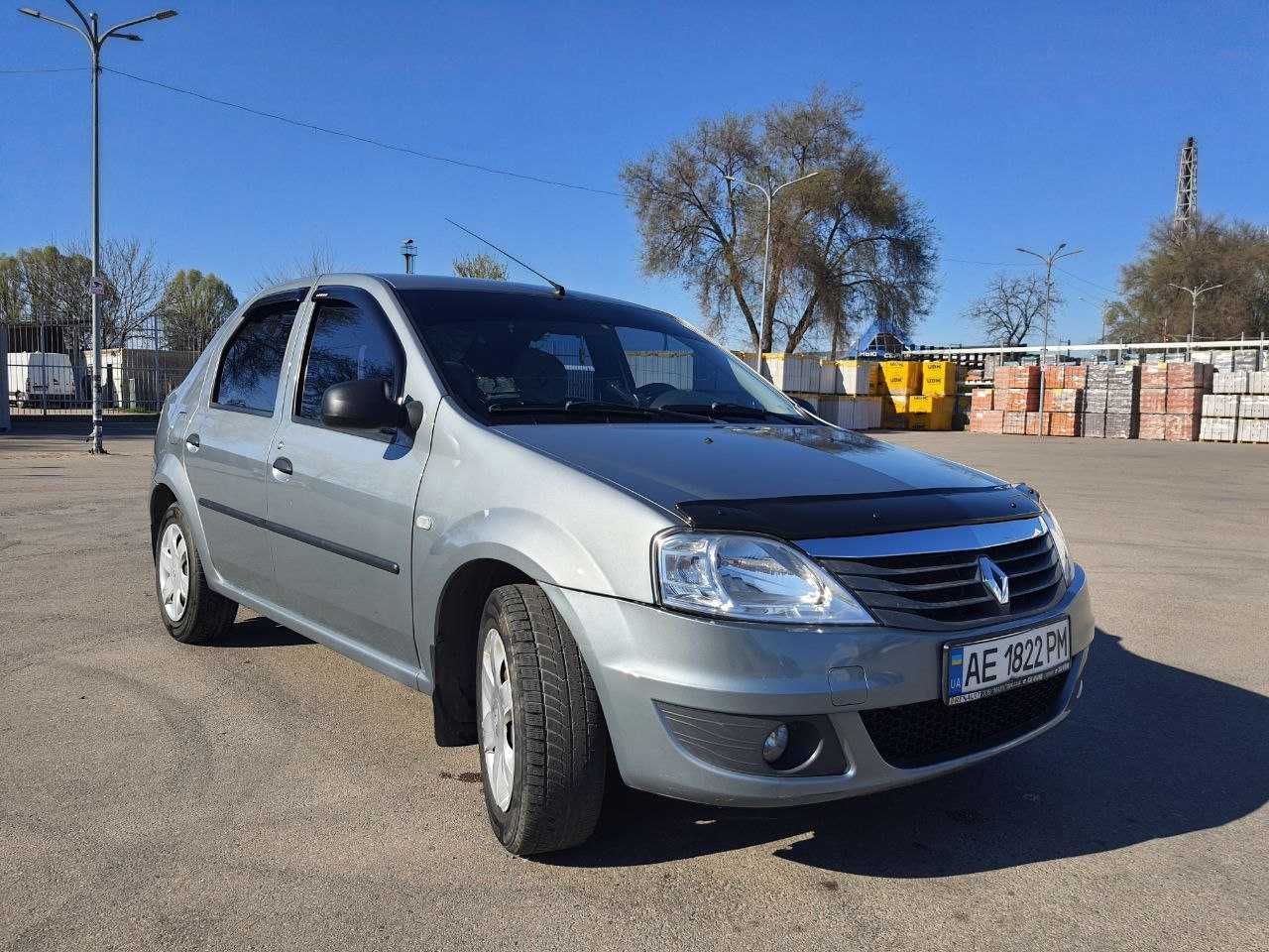 Продам Renault Logan 1,4MPi MT (75 к.с.) 2010 р.