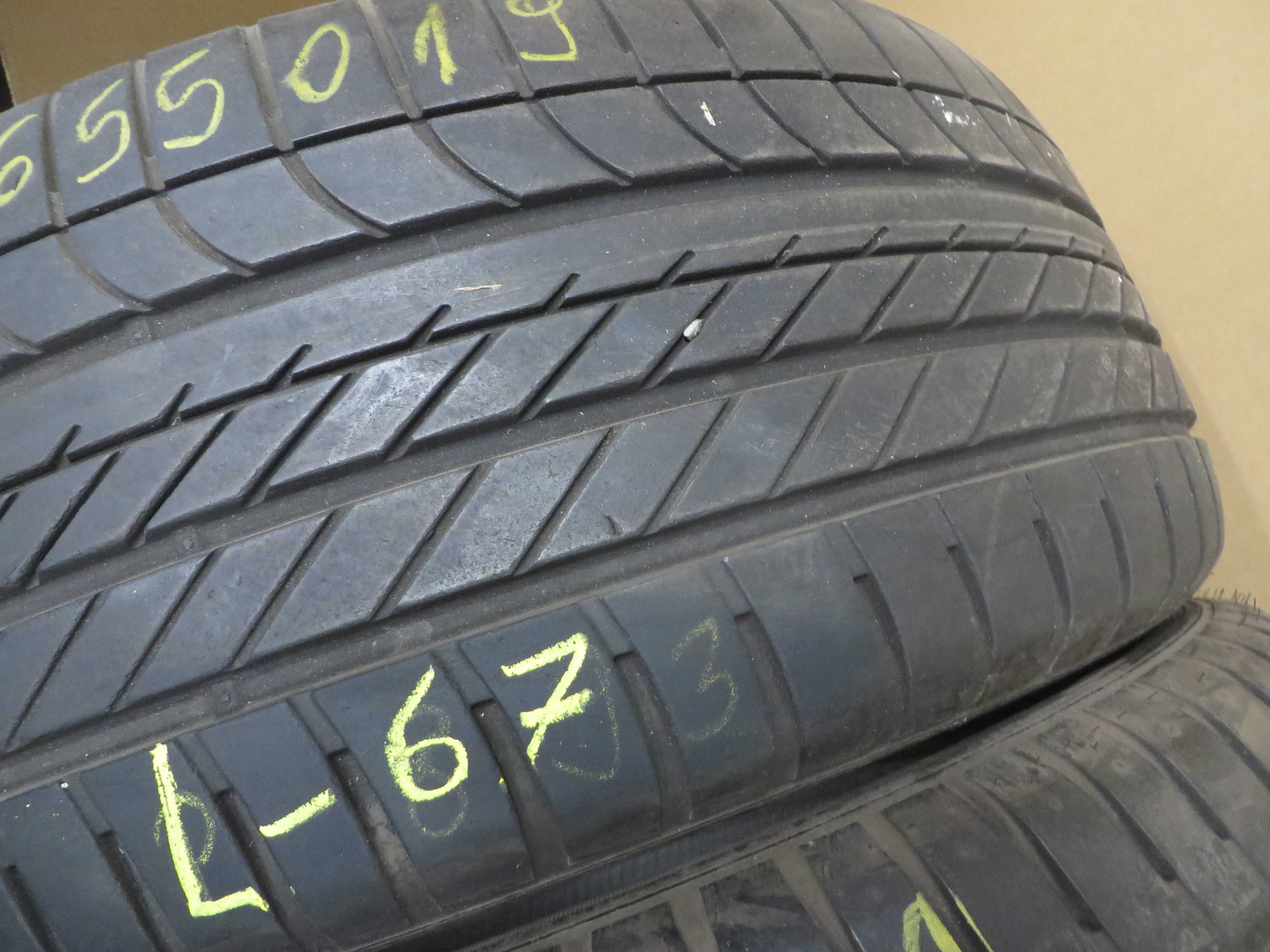 19'' 265/50/19 Goodyear Eagle F1 SUV 4x4 lato