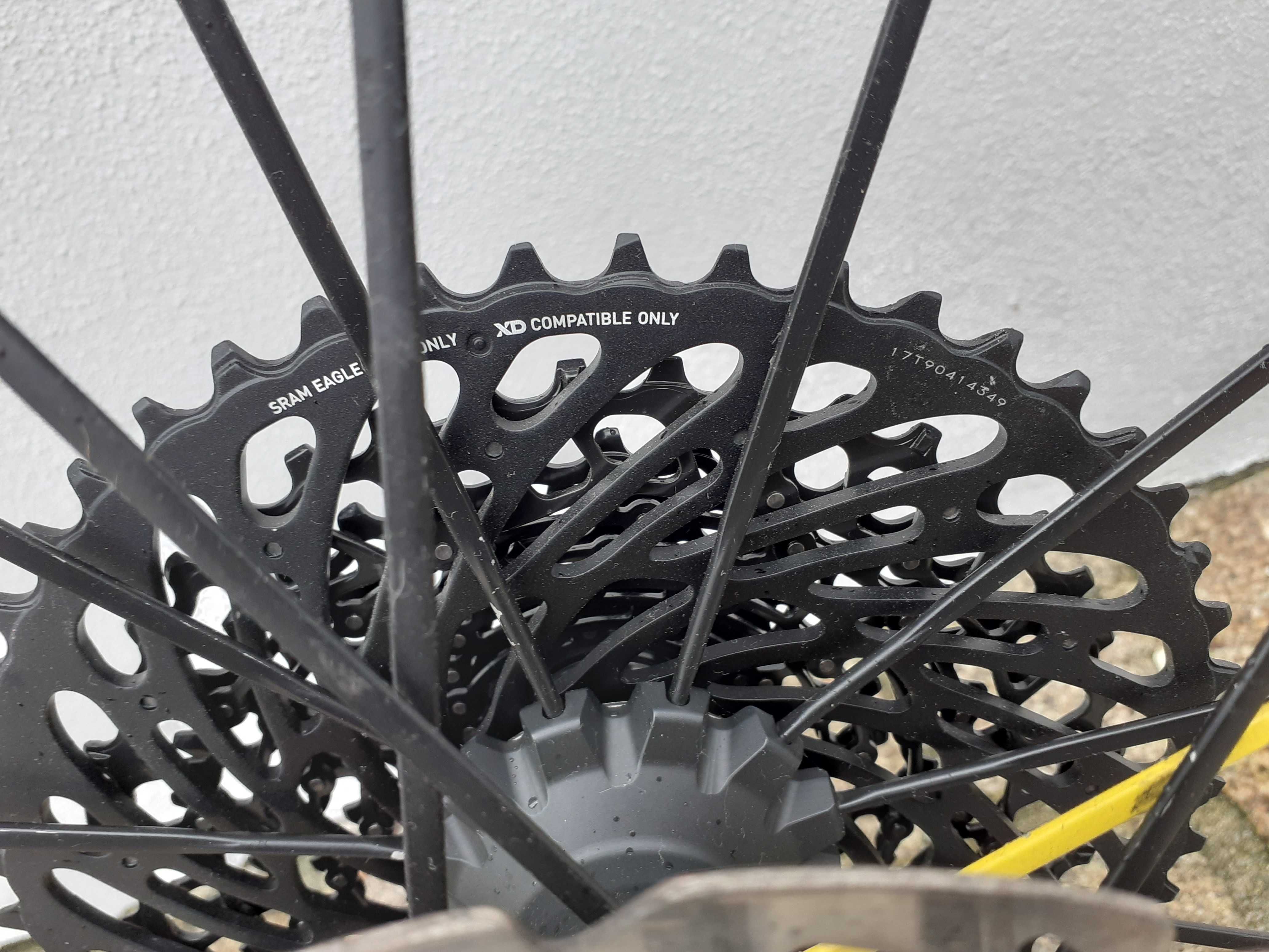 Roda Trás para Bicicleta BTT MTB Mavic CrossMax Pro 29er Completa
