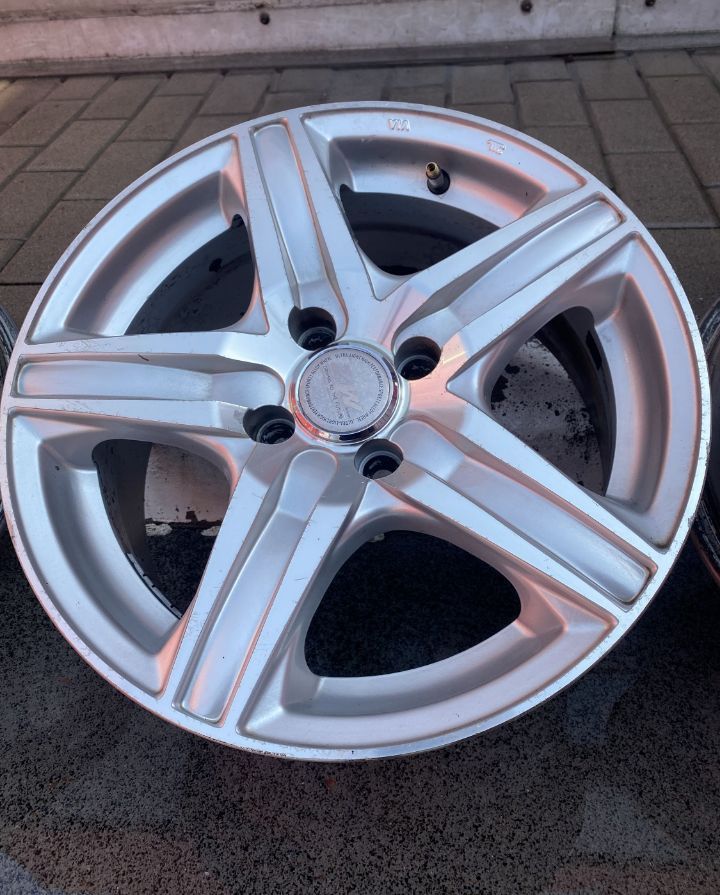 Продам диски ZW R15 4x100 ланос авеo opel megane renault ваз жигули 15