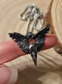Fio colar necklace cordão amuleto corvo crânio asas