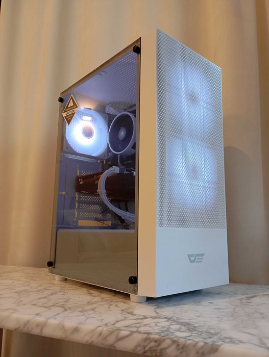 Składanie Komputera usługi komputerowe