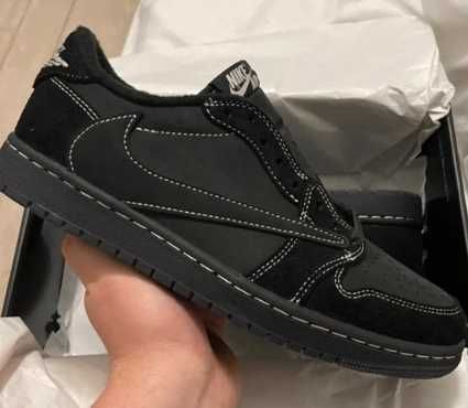 Jordan 1 Retro Low OG SP Travis Scott Black Phantom R.40
