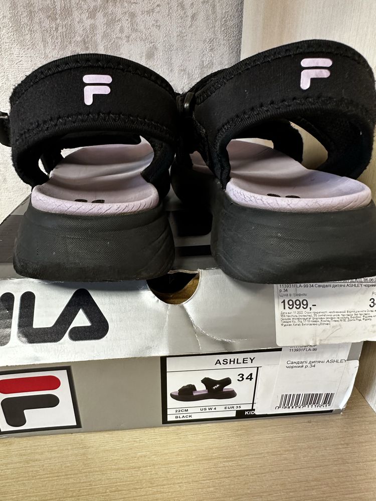 Спортивні босоніжки Fila 34 р.