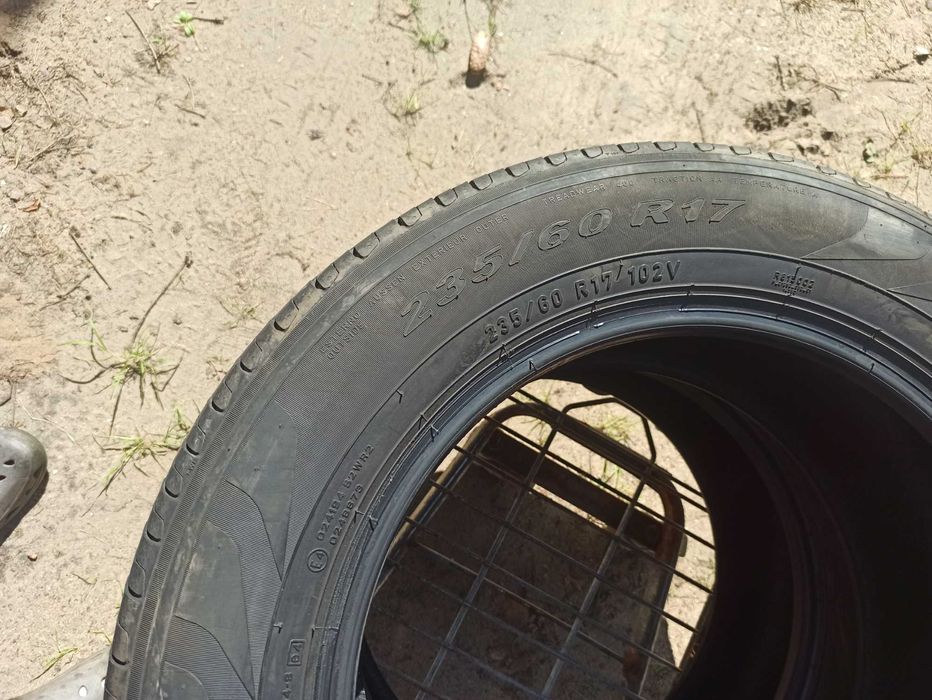 Opona 235/ 60 R17 Pirelli Scorpion Verde  102V  -  2 sztuki .