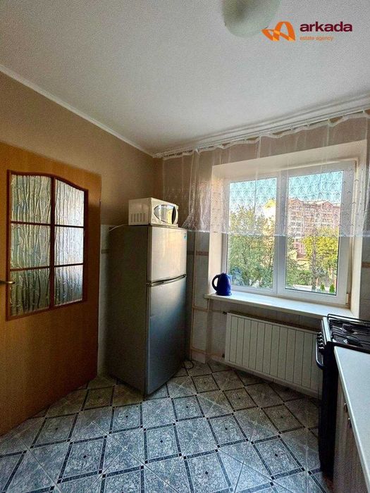 Продаж 2 кім Квартири вул. Берегова