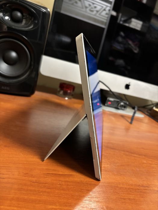 windows 10 планшет microsoft 3 10.8 дюймів