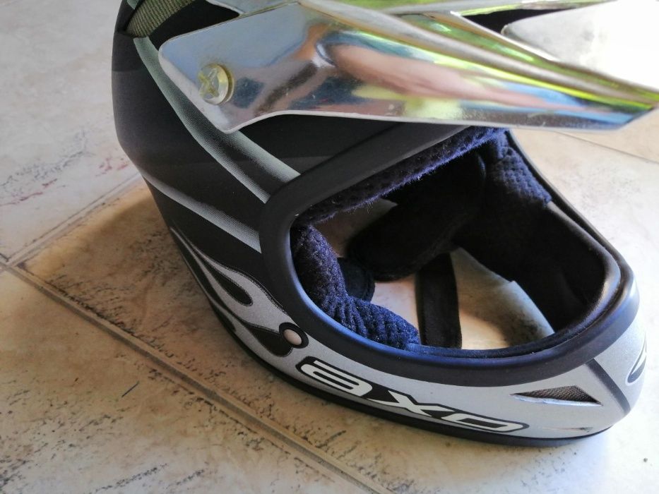 Capacete p/downhill/mota AXO