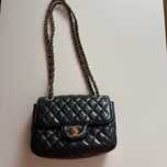 Chanel torebka czarna pikowana chanelka