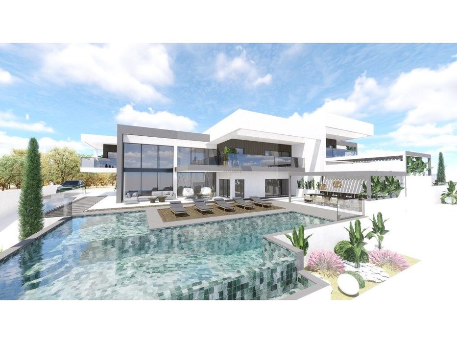 Terreno com Projeto Aprovado para Duas Moradias de Luxo