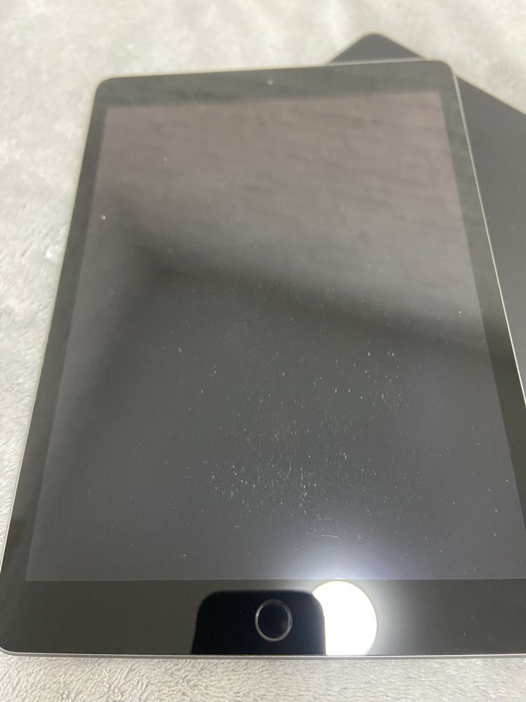 планшет айпад IPad 7th 32 gb Wi-Fi