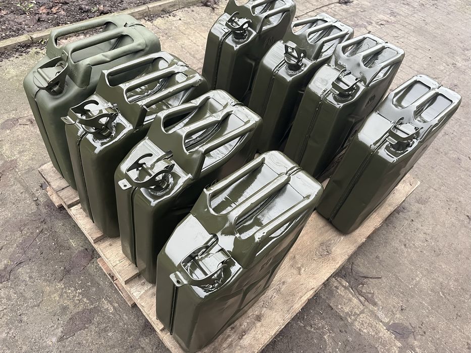 Железная канистра 20L