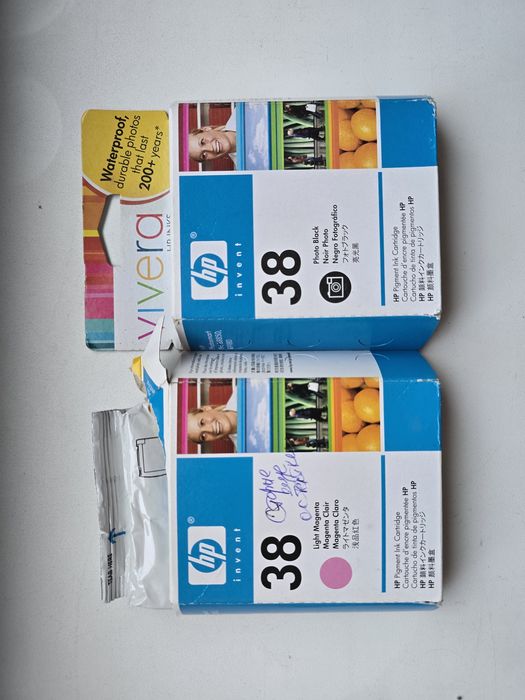 Продаются катриджі hp 38