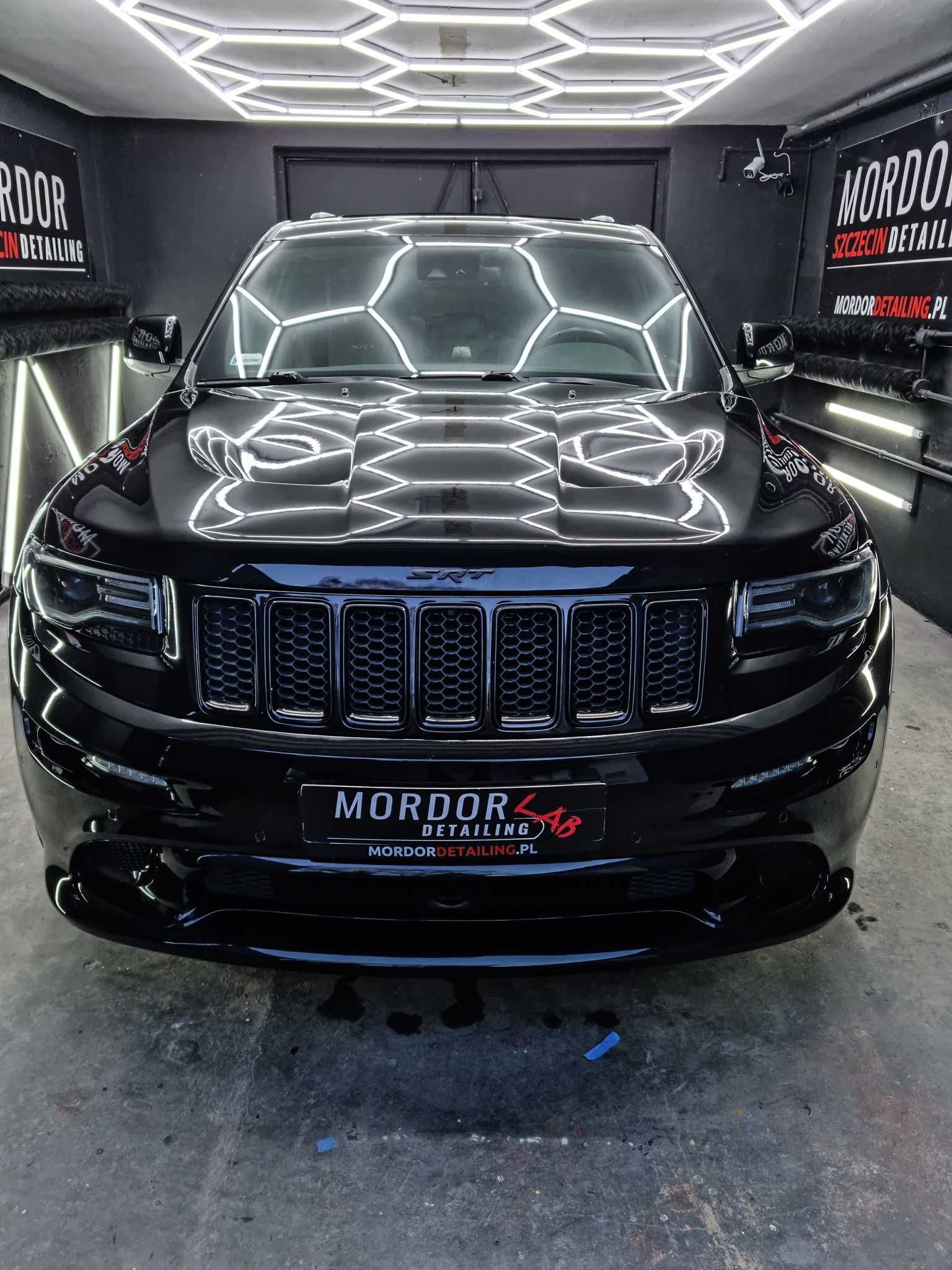 Jeep Grand Cherokee SRT Full black Salon PL