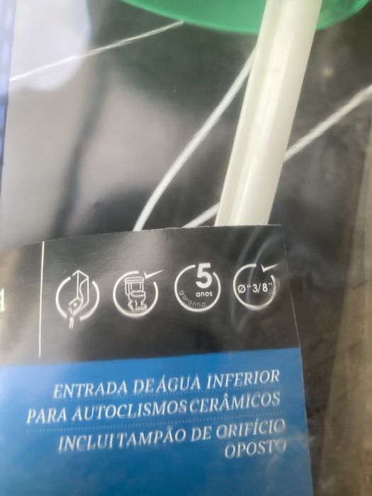 Torneira de boia para autoclismo