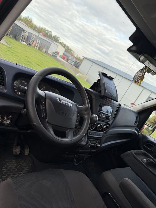 Iveco Daily 50C15 – 2018 rok – Skrzynia 6,3 m