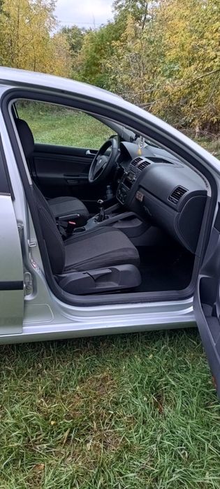 Продам Volkswagen Golf 2008