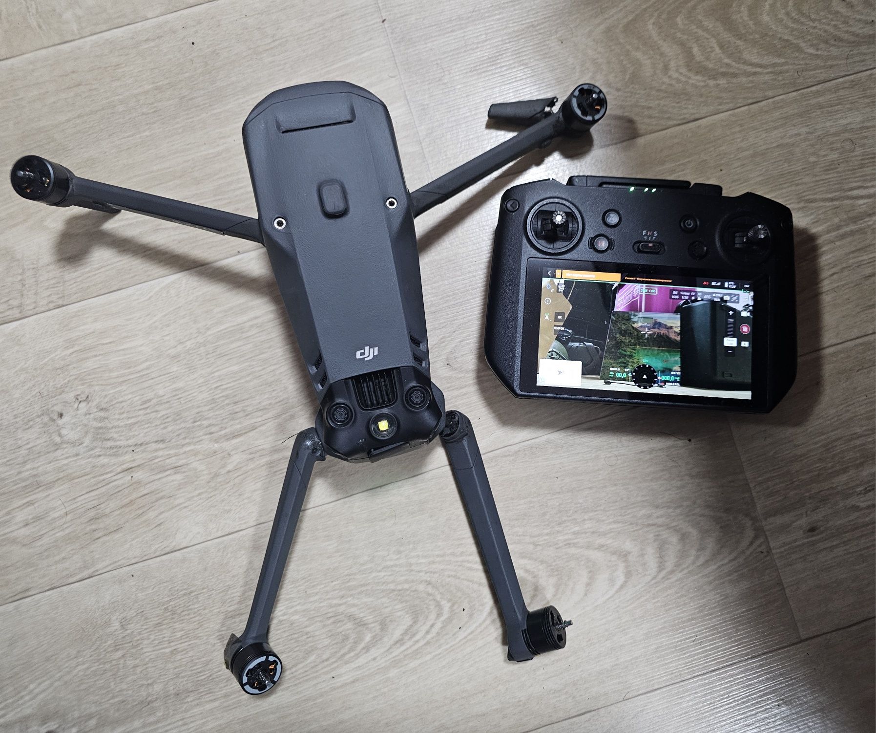 Дрон, квадрокоптер DJI Mavic 3T (под легкий ремонт)
