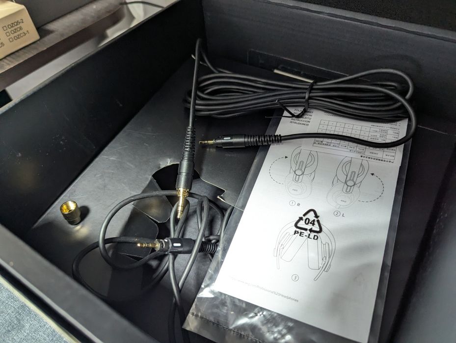 Р-в! Новые! Студийные наушники AKG K 361.