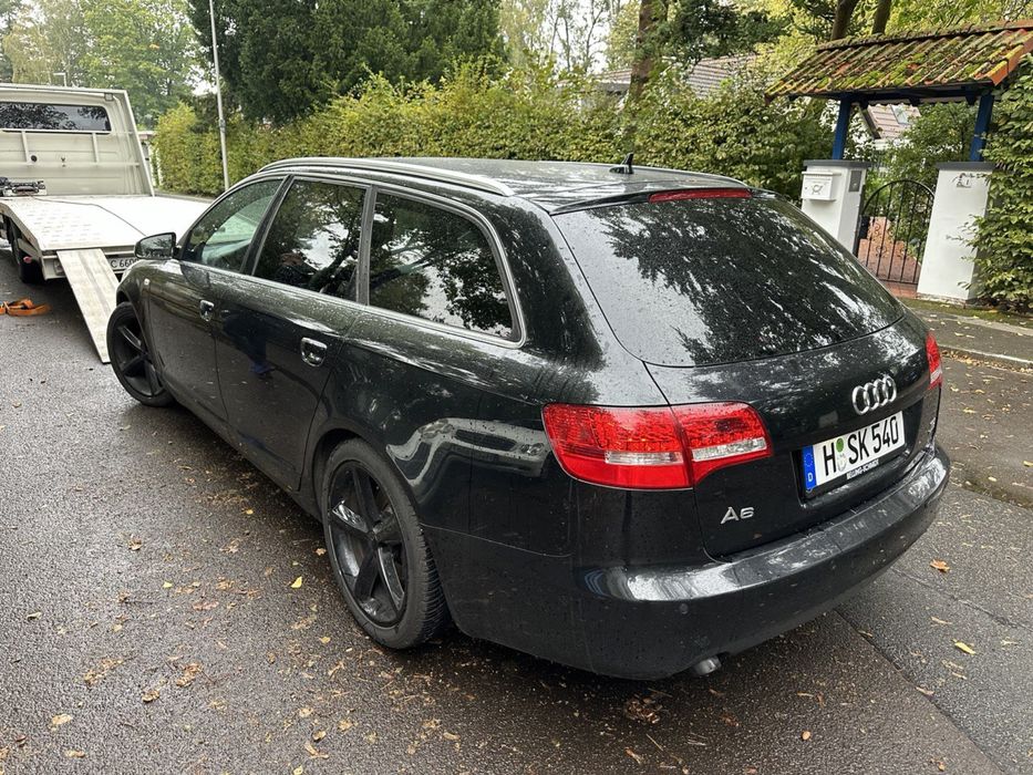 Авторозборка шрот розборка Ауді А6С6 А4 B6 7 стопи фари зеркала