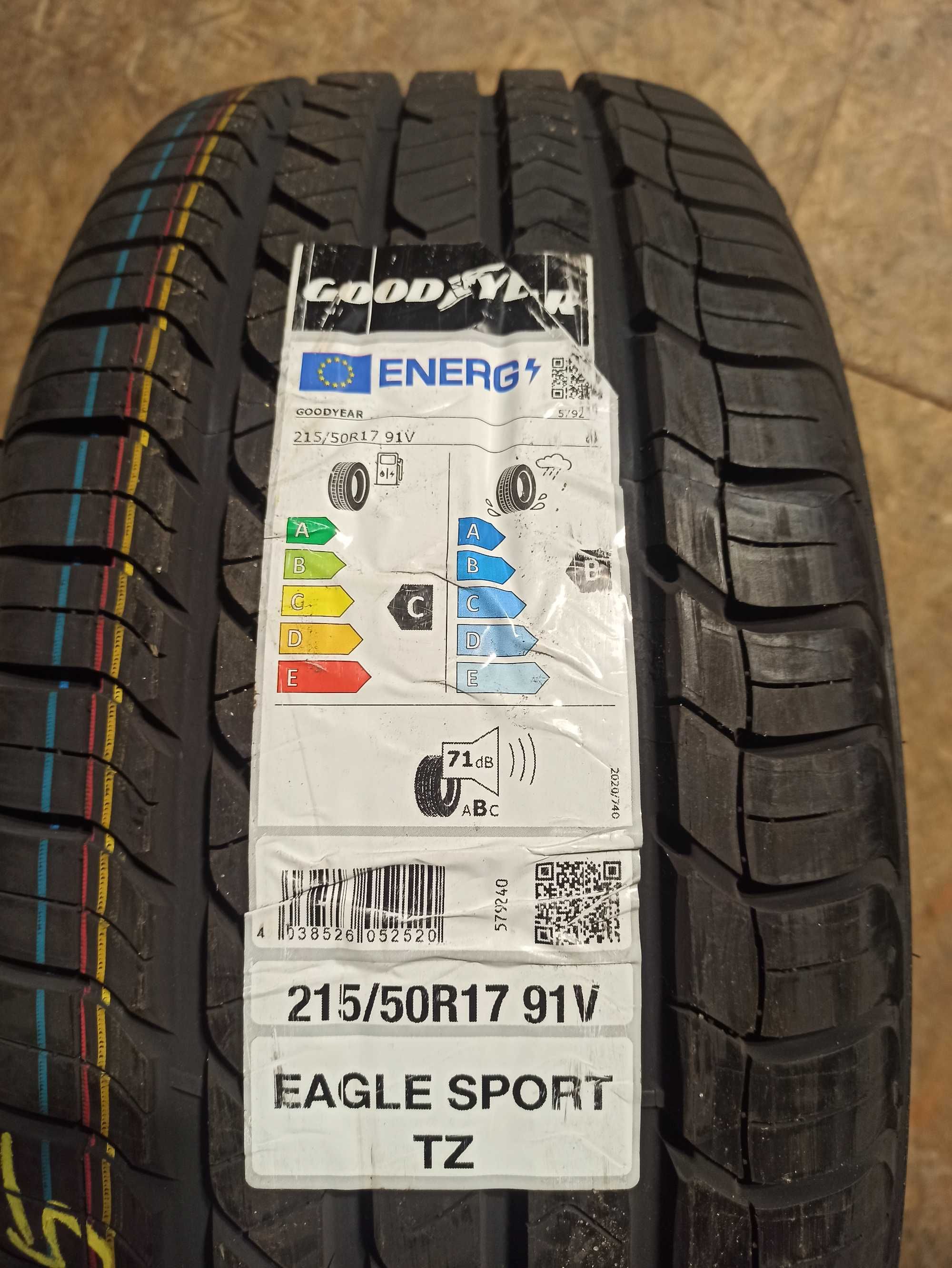 Opony 215/50R17 Goodyear Eagle Sport TZ nowe