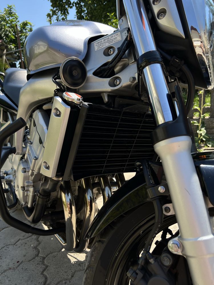 Yamaha Fz6N Fazer 600