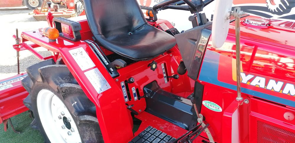 YANMAR F15-D 4X4 /3Cilindros /20cv /Frese