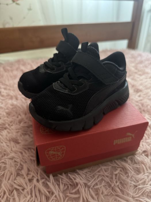 Кросівки puma.