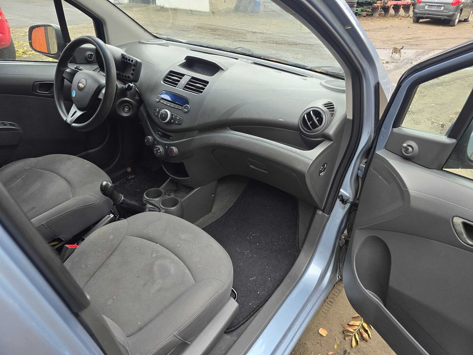 Chevrolet Spark III M300  silnik 1.0 B10D1 części drzwi klapa deska
