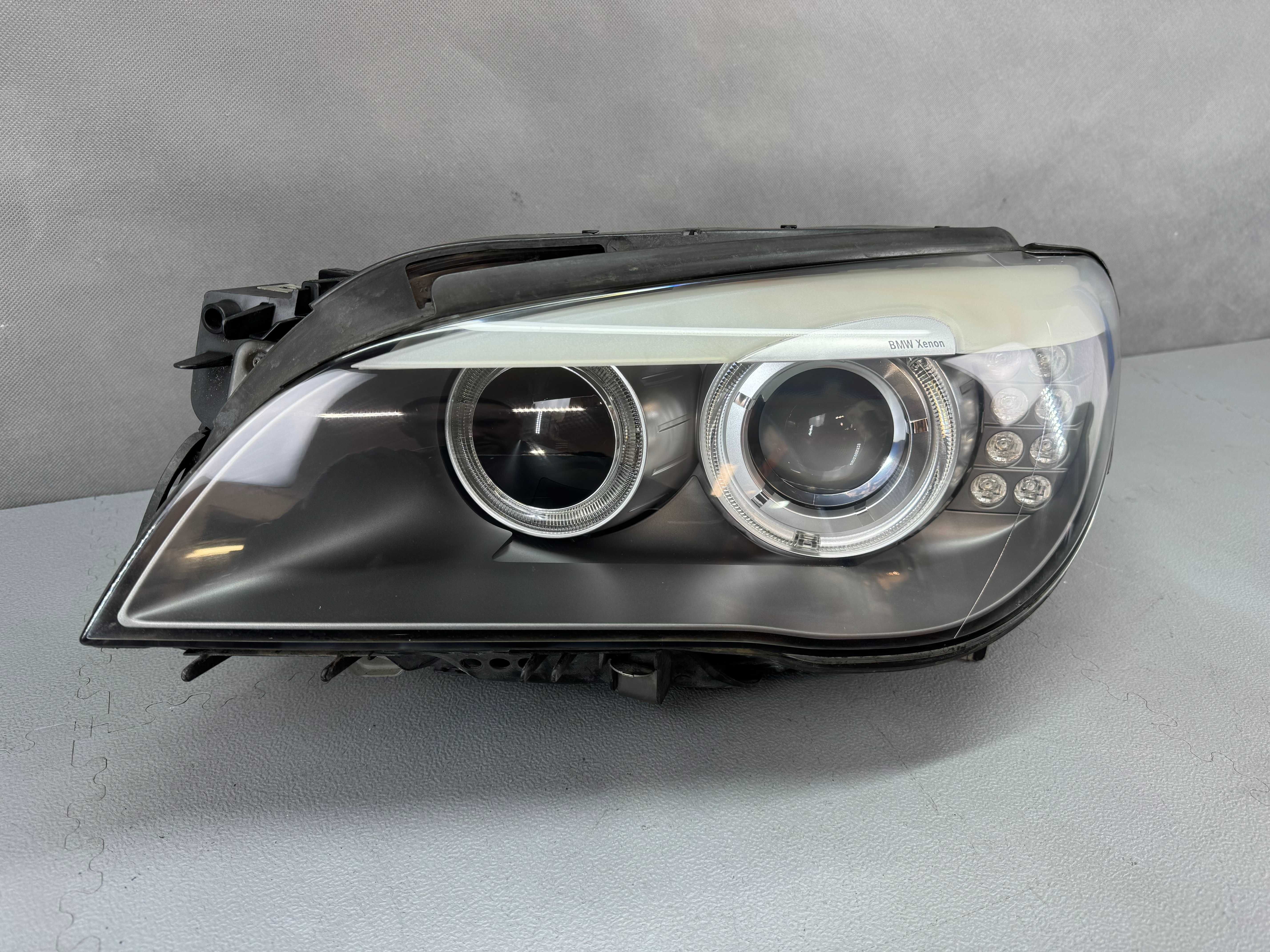 Bmw F01 Lampa Przód Przednia Bi-Xenon Nieskrętny Lewa EU KOMPLETNA