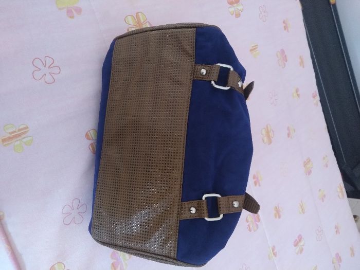 Careira em tecido aveludado, azul