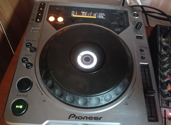 Mesa de DJ Pioneer