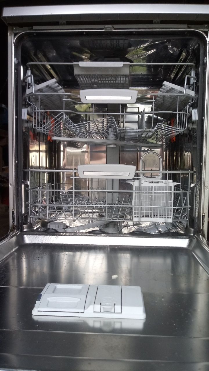 Zmywarka hotpoint ariston LFF 8M121 CX EU części