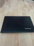 Laptop lenovo z napedem na plyty